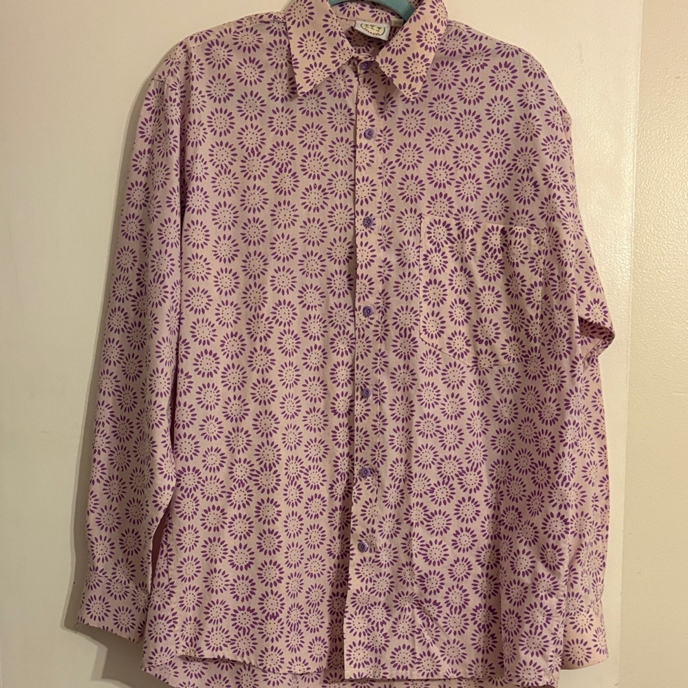 Men's Three Islands Purple Patterned Button-Up Shirt. Size M